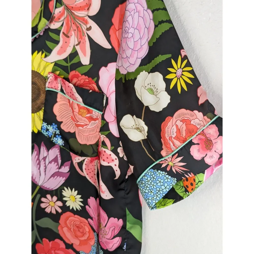 Karen Mabon Pajama Top Size M Black Floral Short Sleeve Button Up Artsy Trendy - Picture 4 of 8